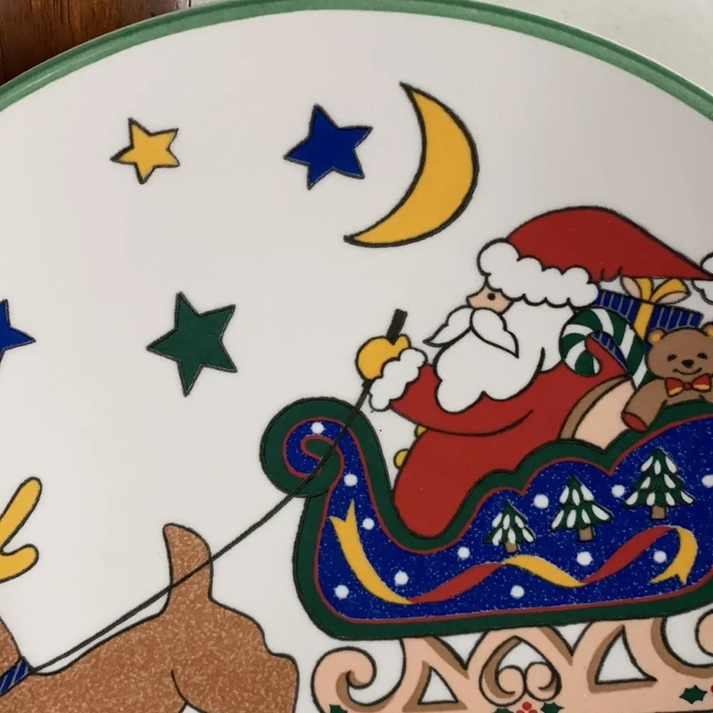 Mikasa  Cookies For Santa Plate Ultra Ceramic FX056